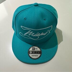 New Era Turquoise Miami Formula 1 Logo Cap